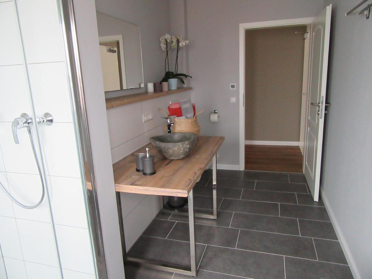 Chalet Koop Appartement Sinsheim Buitenkant foto